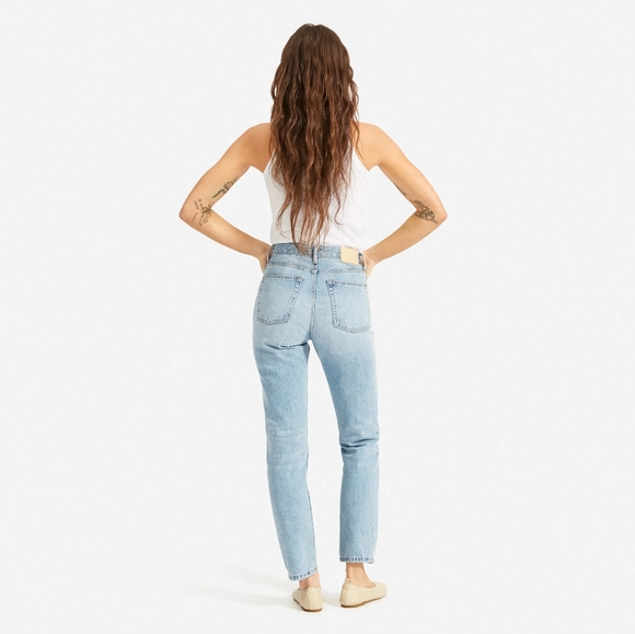 Everlane The Curvy ’90s Cheeky Jean Sunbleached Blue - Picture 3 of 6